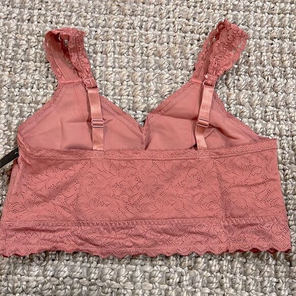 NWT- Torrid - 0/L - Picture 2 of 6